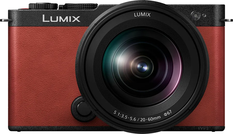 Panasonic Lumix S9
