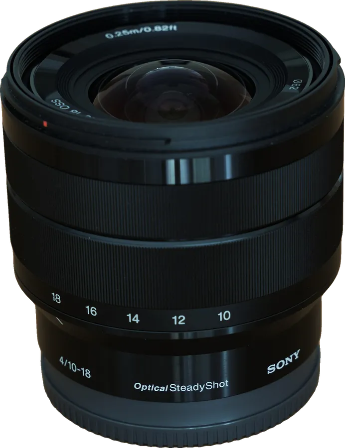 Sony E 10-18mm F4 OSS